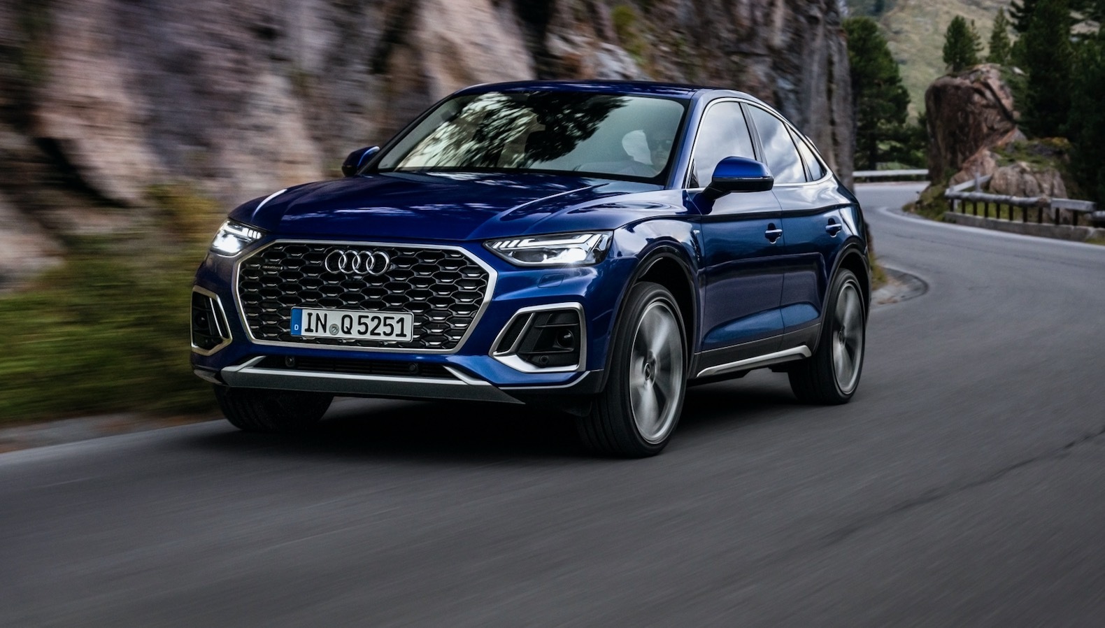 2021 Audi Q5 / Q5 Sportback Review, Pricing, and Specs