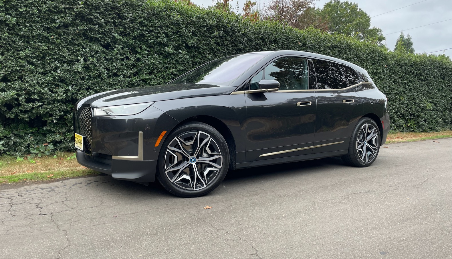2022 BMW iX50 Review: The Next Generation of EVs - The Torque Report