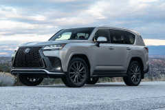 2022-Lexus-LX-600-Review-001