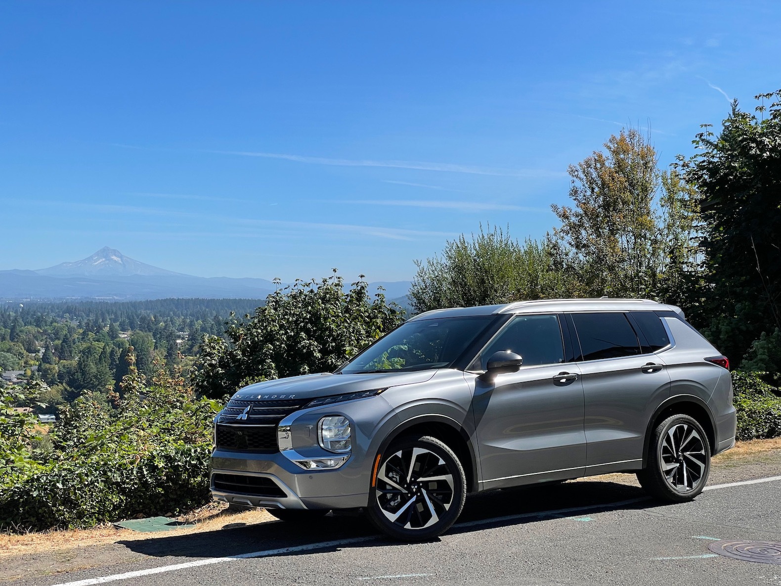 2022 Mitsubishi Outlander Review: A face a mother could love - The Torque  Report