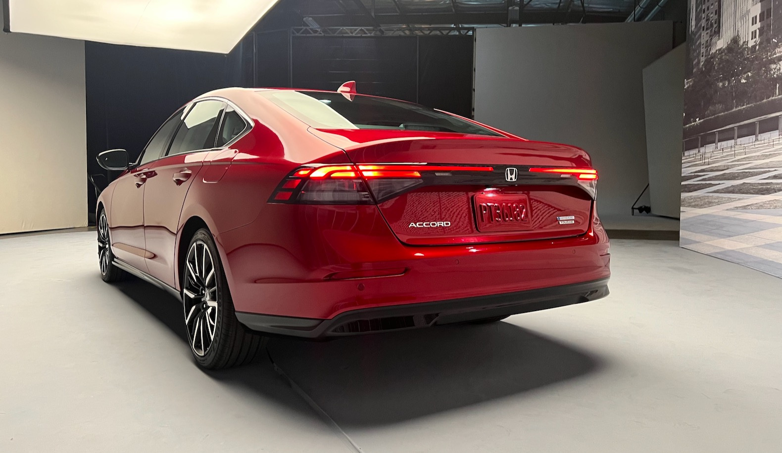 2023 Honda Accord First Look Review Better In Car Tech And Hybrid But