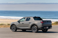 2023-Hyundai-Santa-Cruz-Review-008