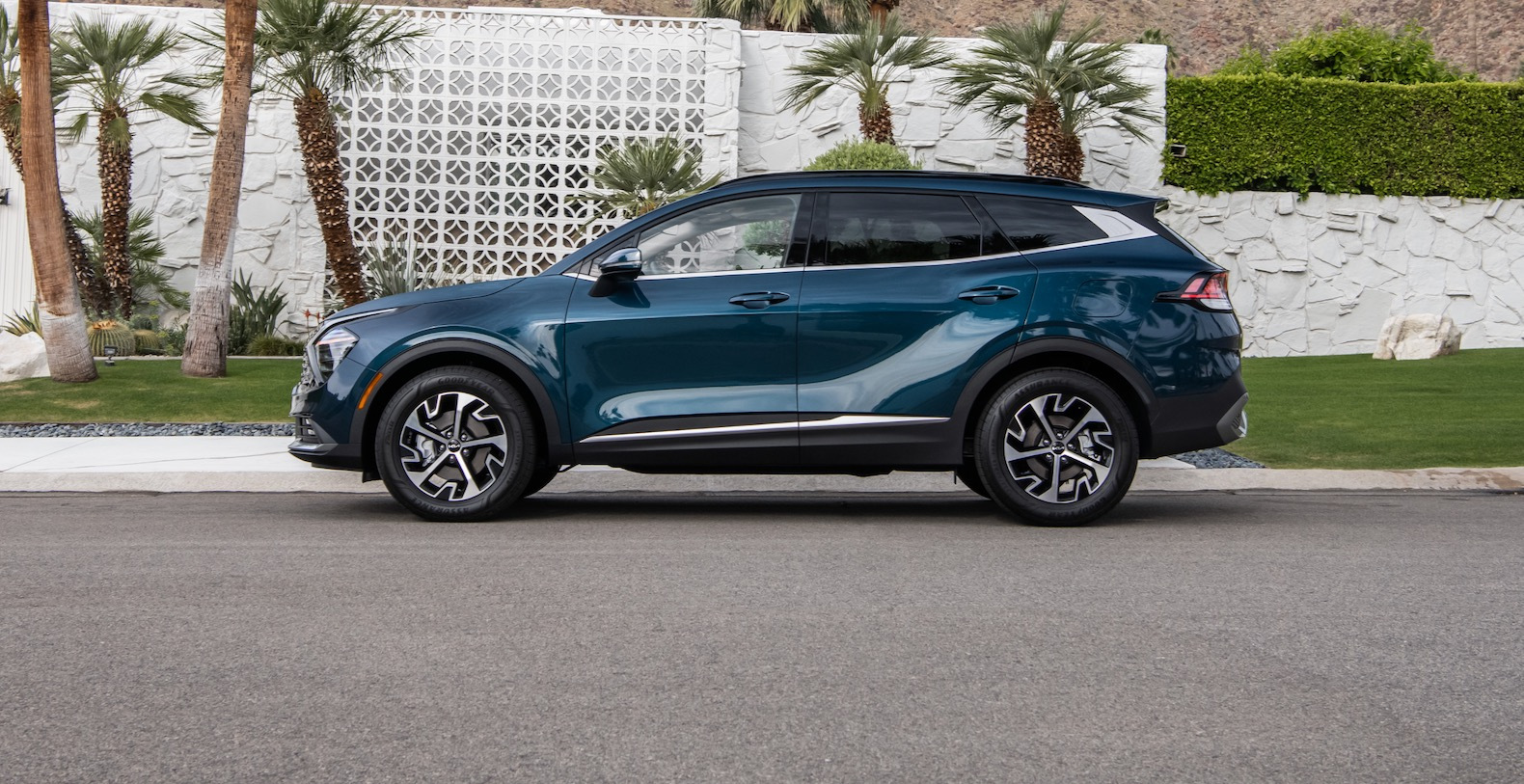 2023 Sportage HEV