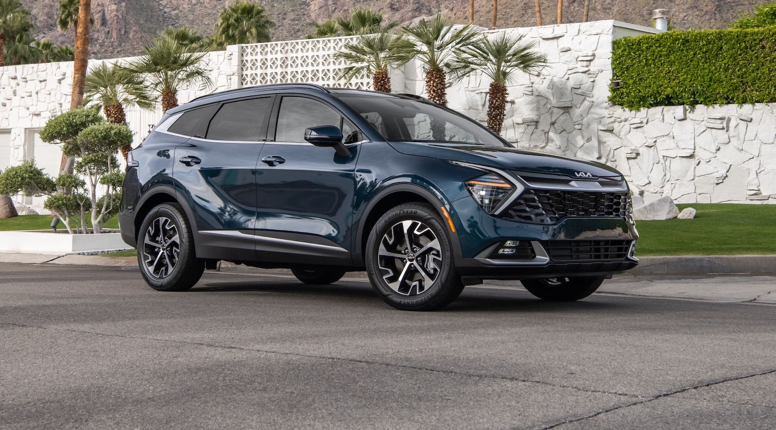 2023 Sportage HEV
