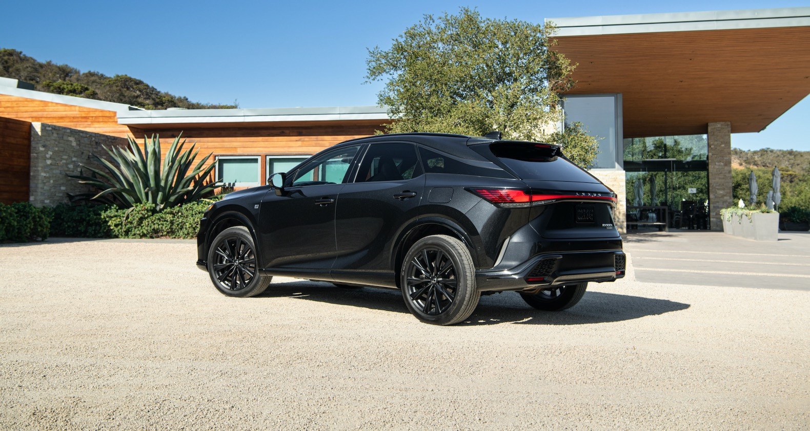 OK!　Lexus RX500h F SPORT Performance 2023 Lexus RX500h F Sport Review | Comfortable Luxury