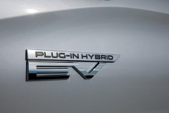 Mitsubishi Outlander PHEV Selects