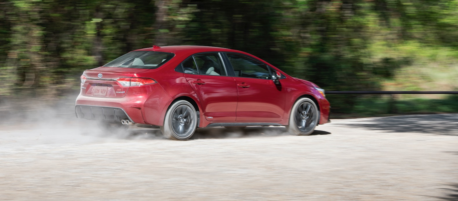 2023_Corolla_Hybrid_SE_RubyFlarePearl_023