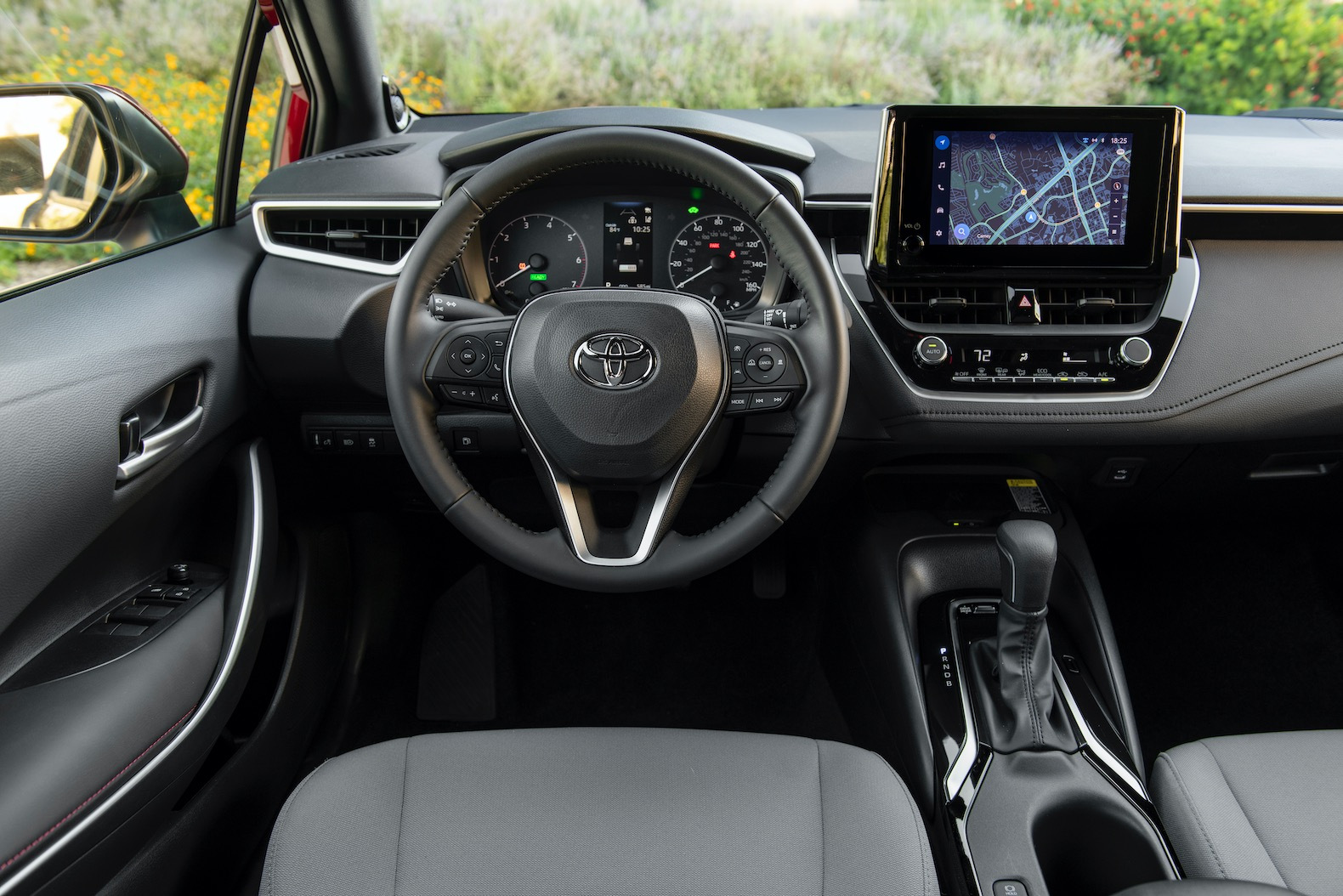 2023_Corolla_Hybrid_SE_RubyFlarePearl_068