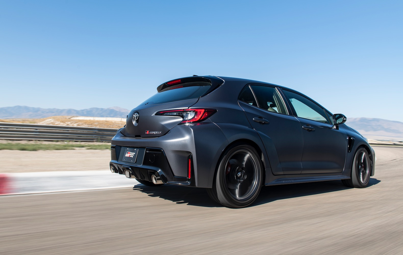 2023_GR_Corolla_Morizo_GreyMetallicMatte_026