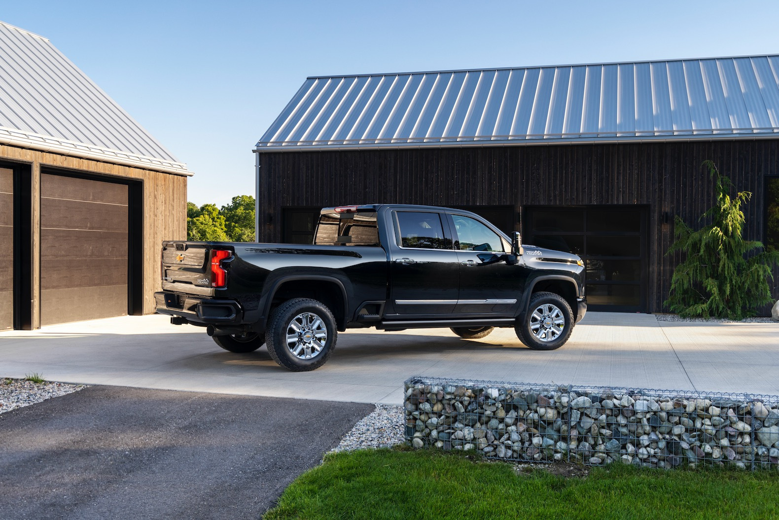 2024 Chevy Silverado HD gets a facelift - The Torque Report
