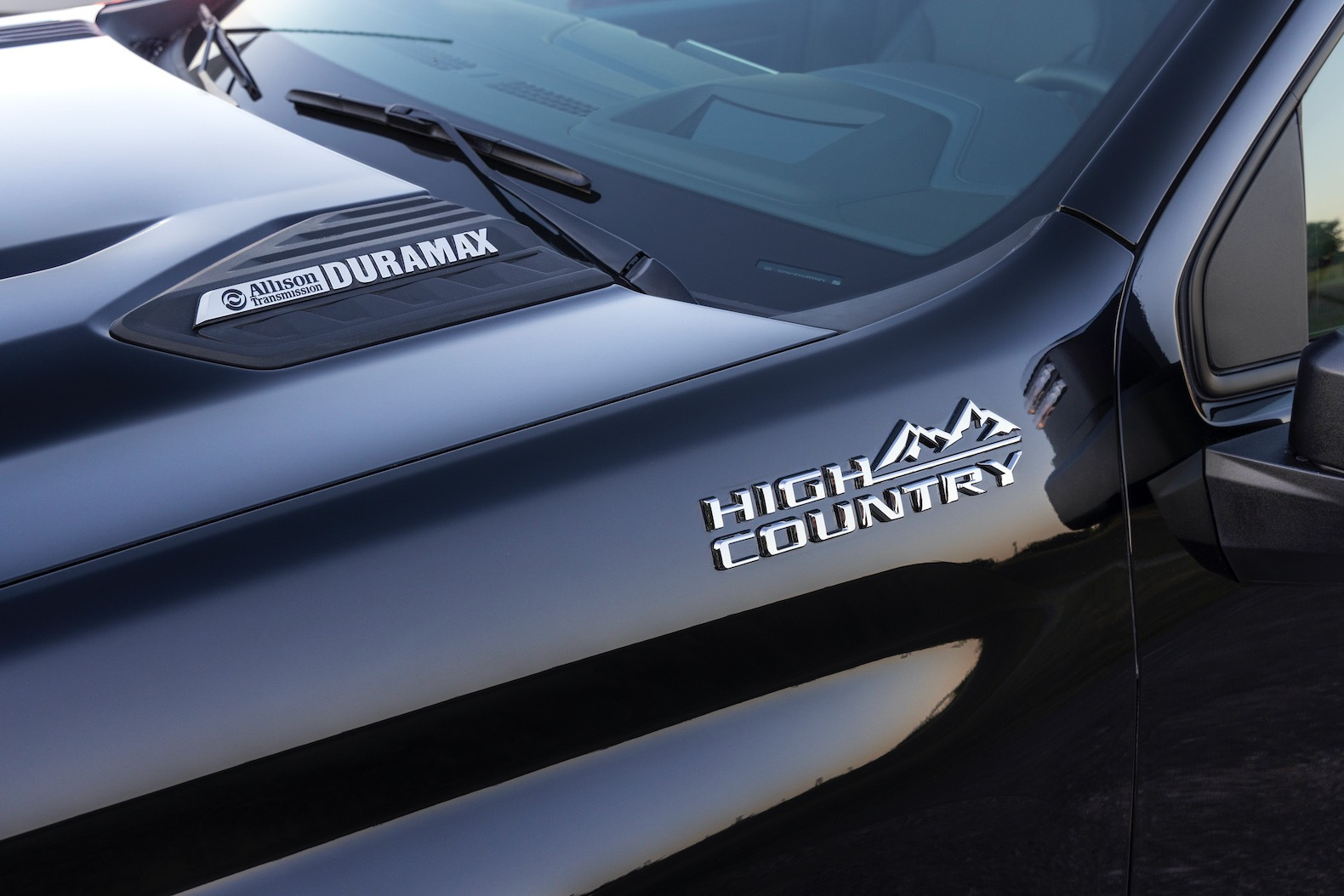2024 Chevy Silverado HD gets a facelift - The Torque Report