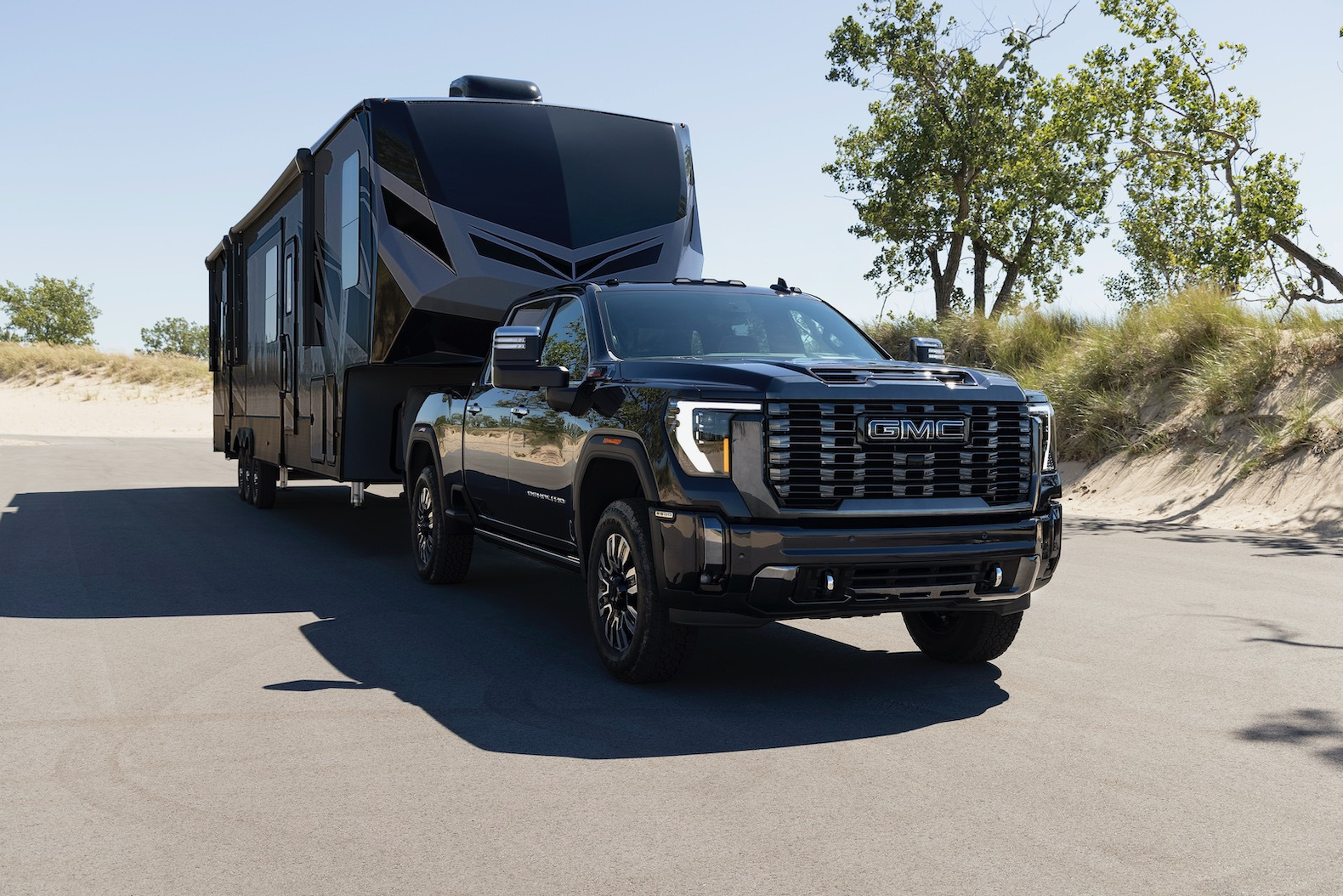 2024 GMC Sierra HD revealed with more power and updated styling The