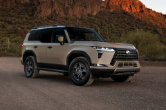 2025_Lexus_GX_Overtrail_Earth_32