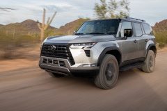 2024_Lexus_GX_Overtrail_AtomicSilver_16