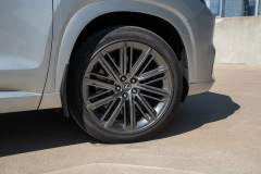 2024_Lexus_TX_550h_Luxury_004