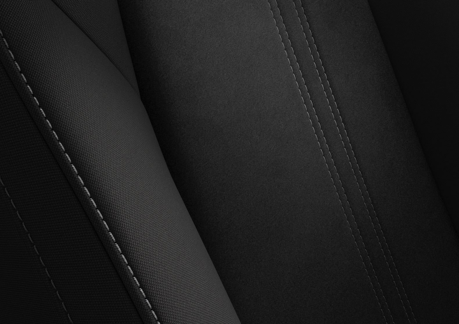 48_2023_roadster_int_seat_cloth_and_suade_like_l