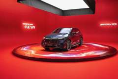 Mercedes-Benz The new EQE SUV Denver 2022