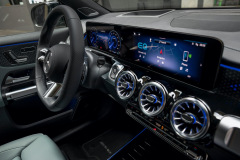 Der neue Mercedes-Benz EQB // The new Mercedes-Benz EQB