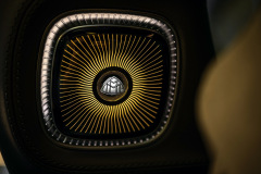 Mercedes-Maybach EQS SUV: Premiere of the legendary brand’s first all-electric model