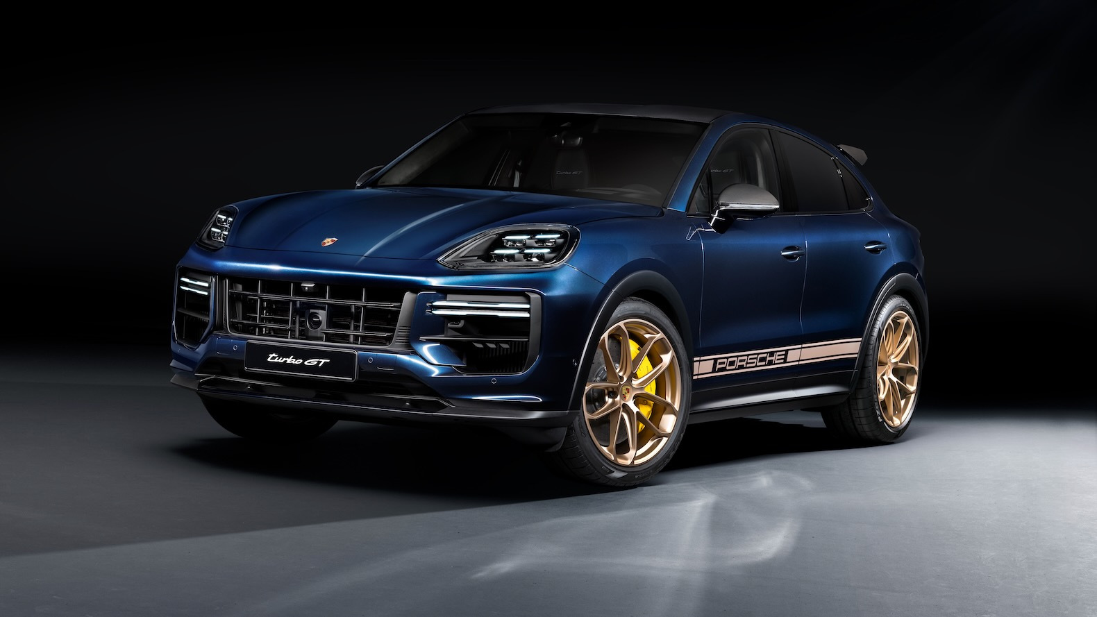 Cayenne_GT_exterior_3_4_Front_Kopie_1