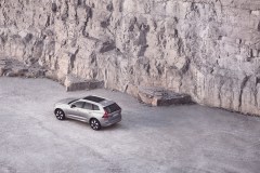 XC60 Recharge T8, Silver Dawn
