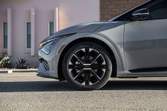 2025 EV6
