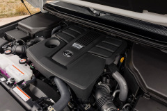 2025_Lexus_GX_Luxury_EminentWhitePearl_43