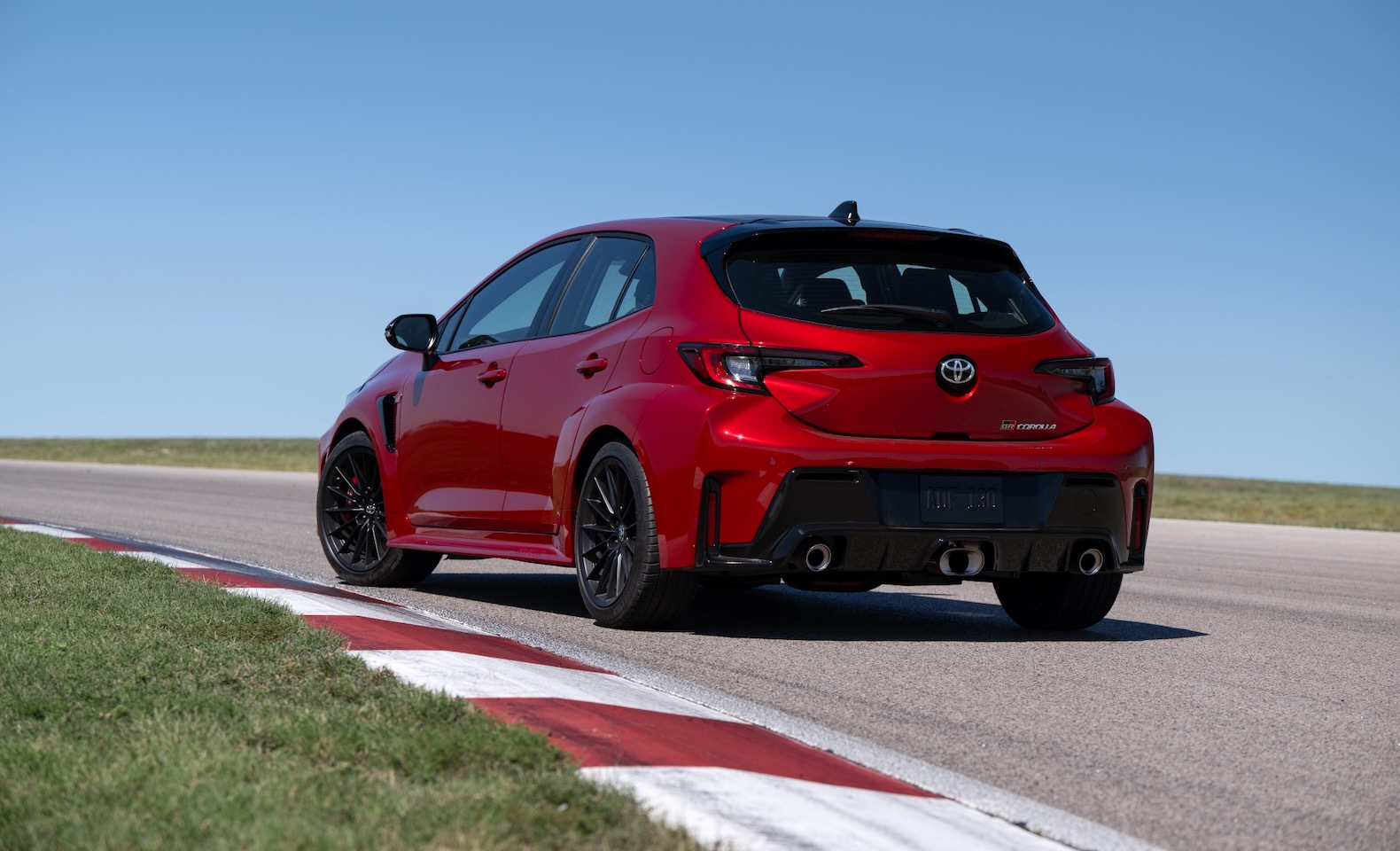 2025_Toyota_GR-Corolla_Premium-Plus_AT_SupersonicRed_018