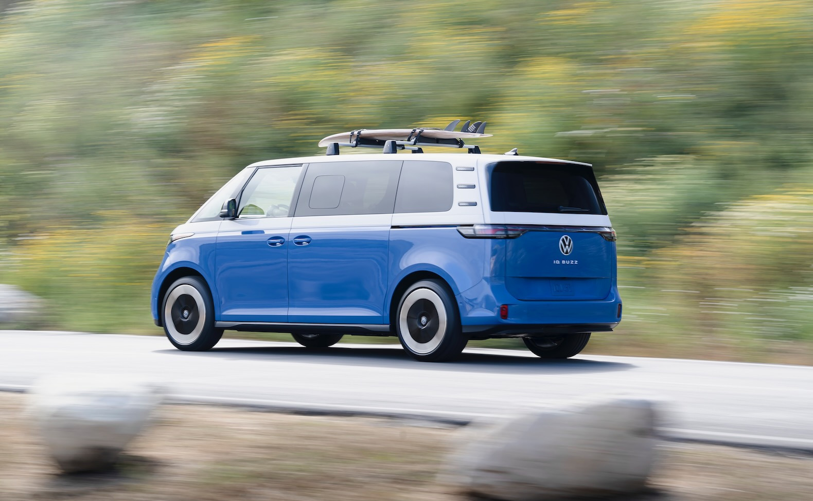 2025 Volkswagen ID. Buzz brings the Microbus into the modern era The