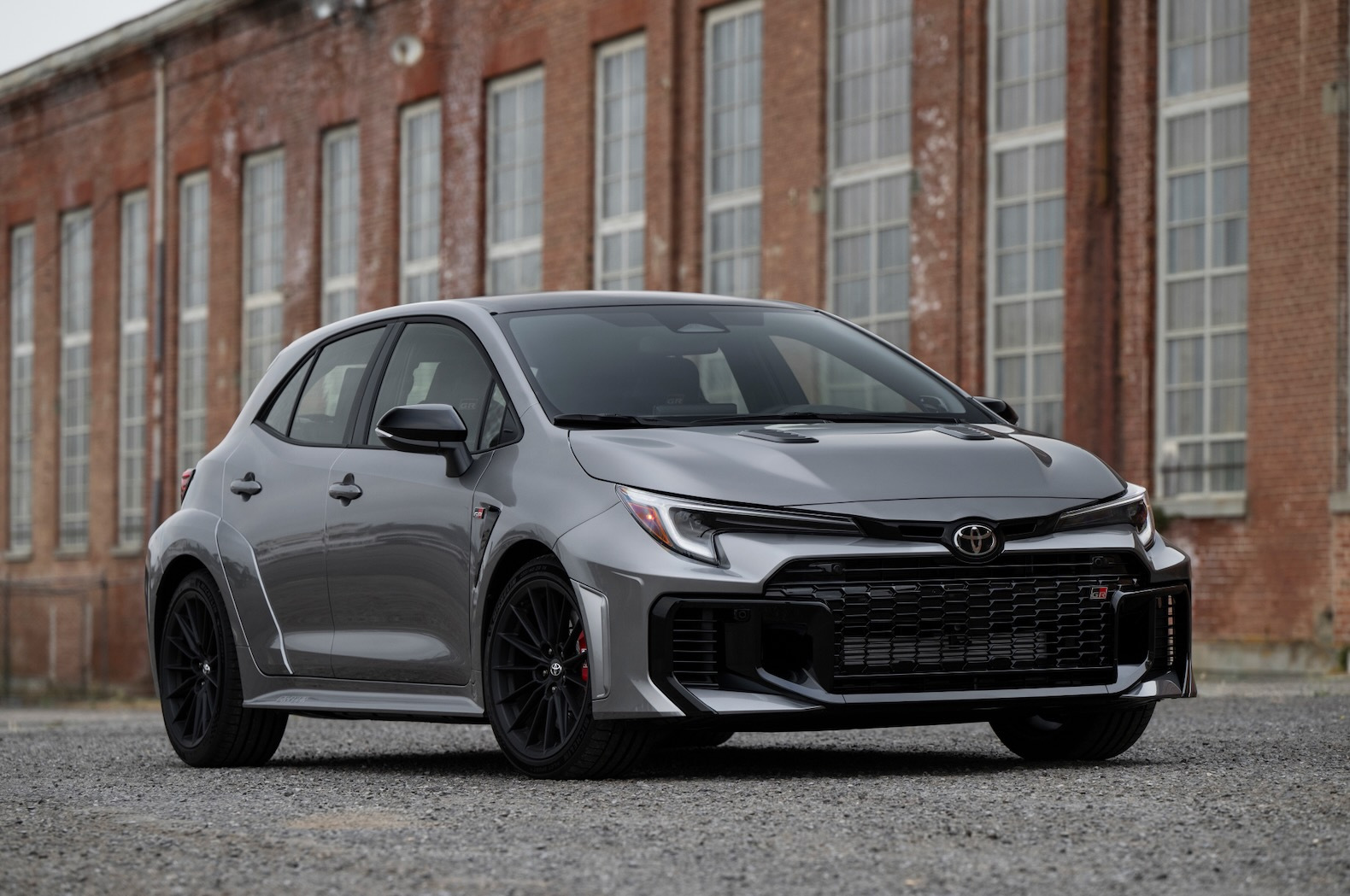 2026_Toyota_GRCorolla_GR-Four_PremiumPlus_HeavyMetal_012