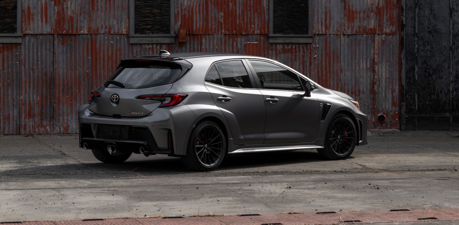 2026_Toyota_GRCorolla_GR-Four_PremiumPlus_HeavyMetal_023
