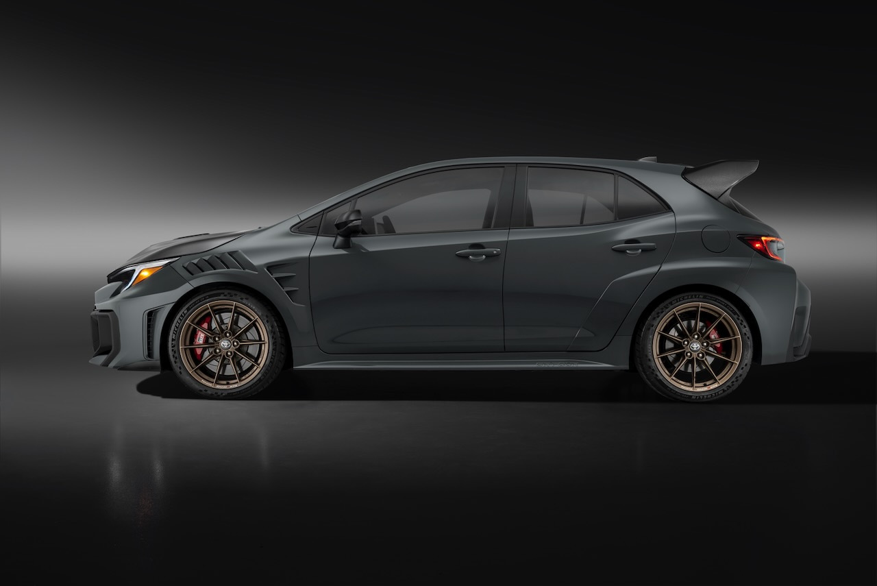 2026_Toyota_GRMN_Corolla_Gravel_009