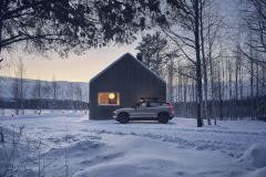 Volvo EX30 Cross Country with Swedish winter cabin