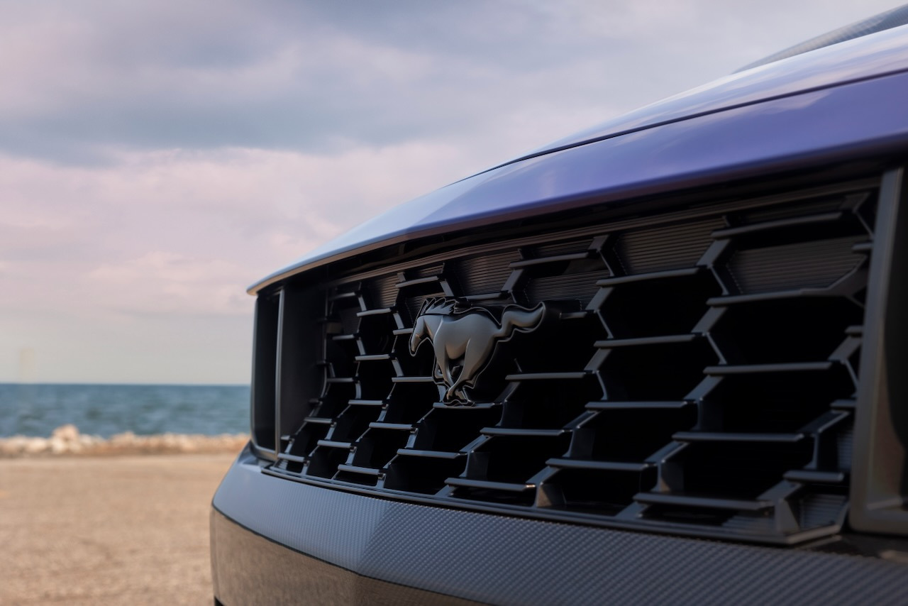 Ford Mustang Dark Horse SC Convertible