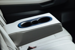 Original-19885-my27-atlas-r-line-sacramentogreen-samdobbins-2417