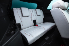 Original-19889-my27-atlas-r-line-sacramentogreen-samdobbins-2407