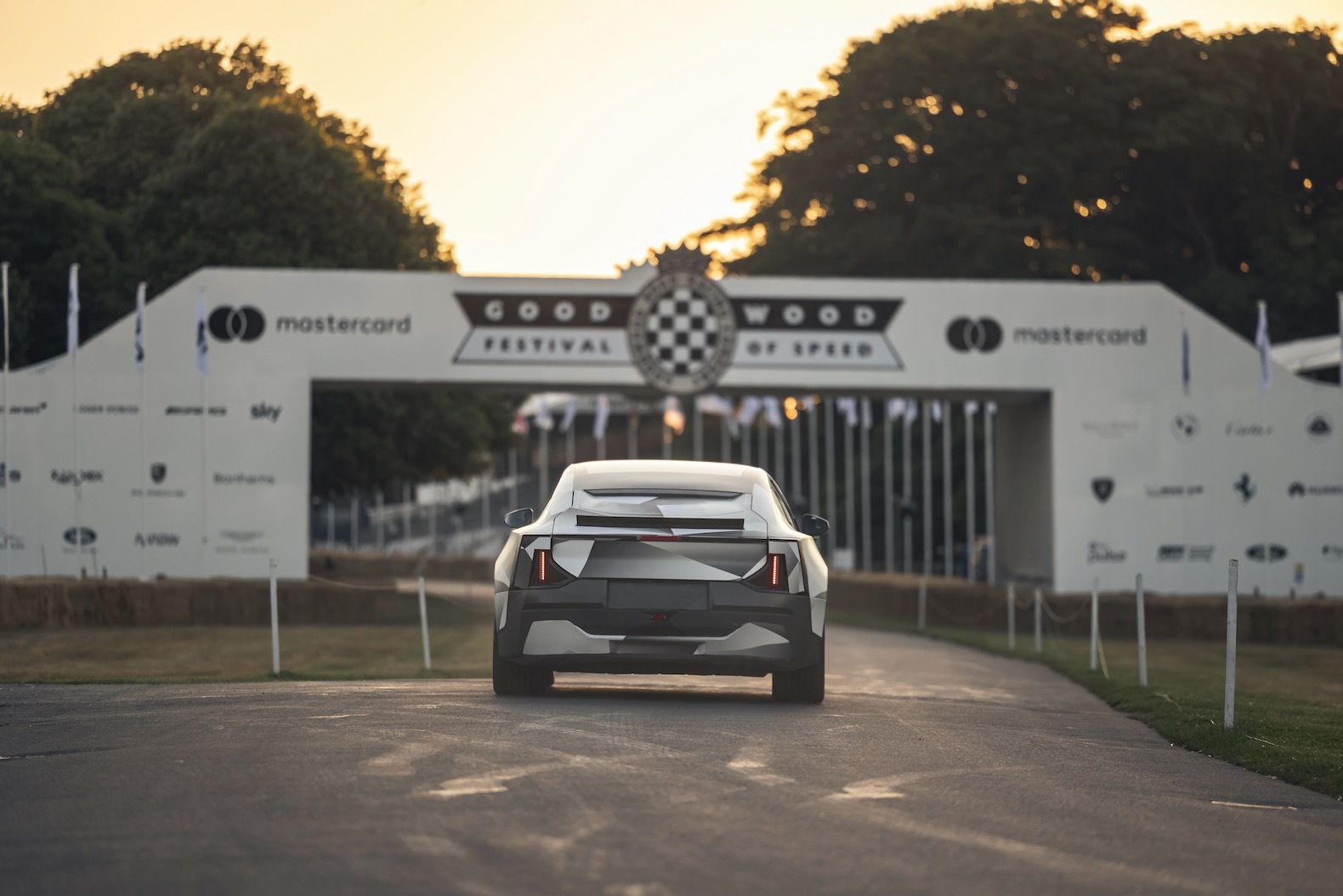 654473_20220623_Polestar_5_prototype_at_Goodwood_Festival_of_Speed