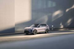 XC70 front charging