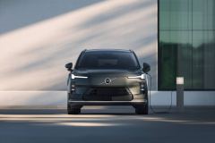 Volvo Cars reveals the new XC70 – a plug-in hybrid for every journey