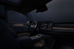 Volvo Cars reveals the new XC70 – a plug-in hybrid for every journey