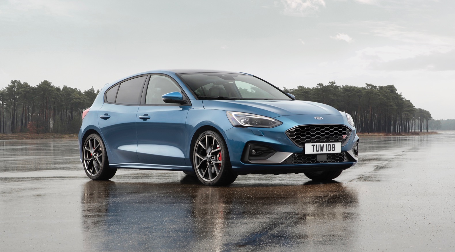 2019 Ford Focus ST revealed, but it's not for America