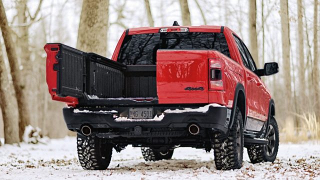 2019 Ram 1500 gets a multifunction tailgate 2019 Ram 1500 Multifunction Tailgate