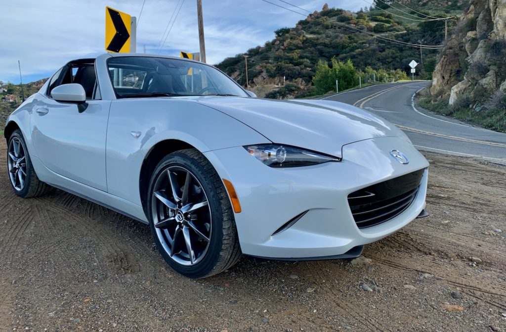 Mazda MX-5 Miata vs Fiat 124 Spider