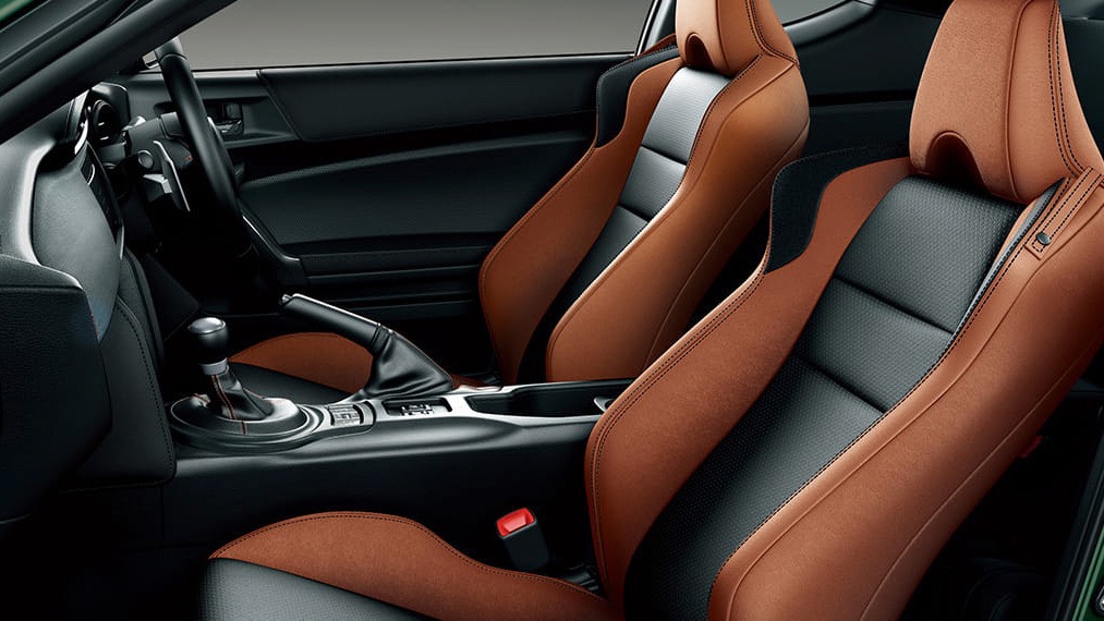 Toyota 86 British Racing Green Limited