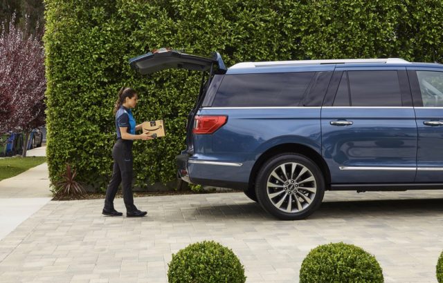 Key by Amazon In-Car Delivery Service