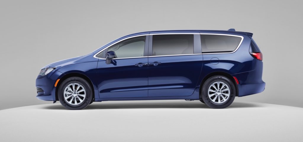 2020 Chrysler Voyager