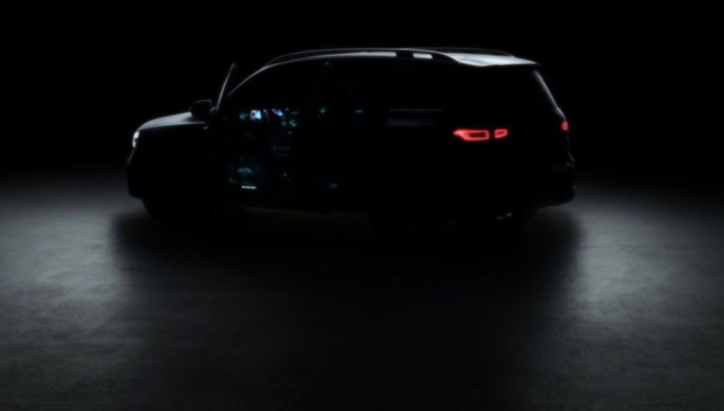 2020 Mercedes-Benz GLB Teaser