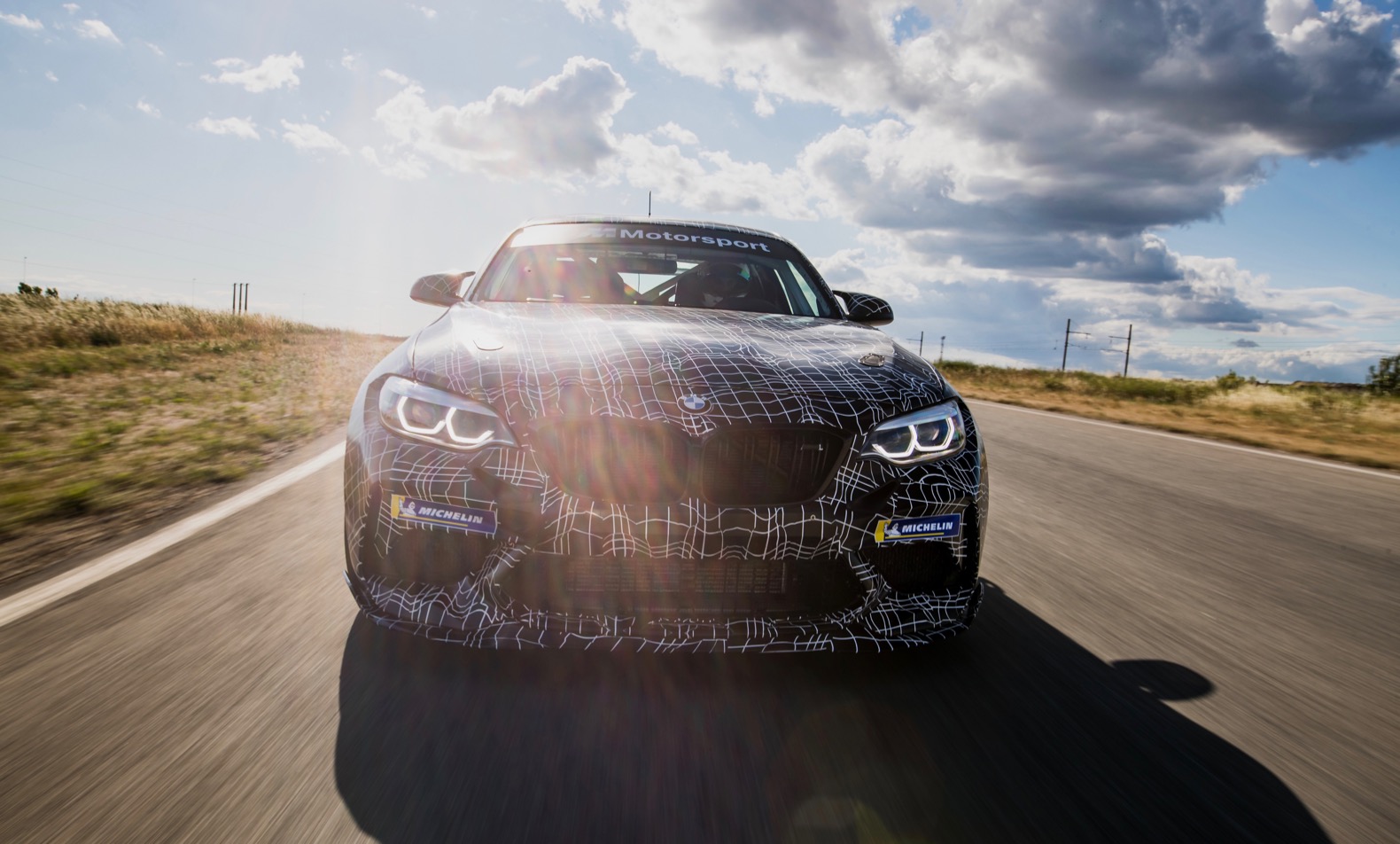 BMW m240i Racing