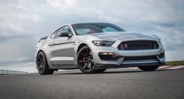 2020 Ford Mustang Shelby GT350R gets some performance upgrades