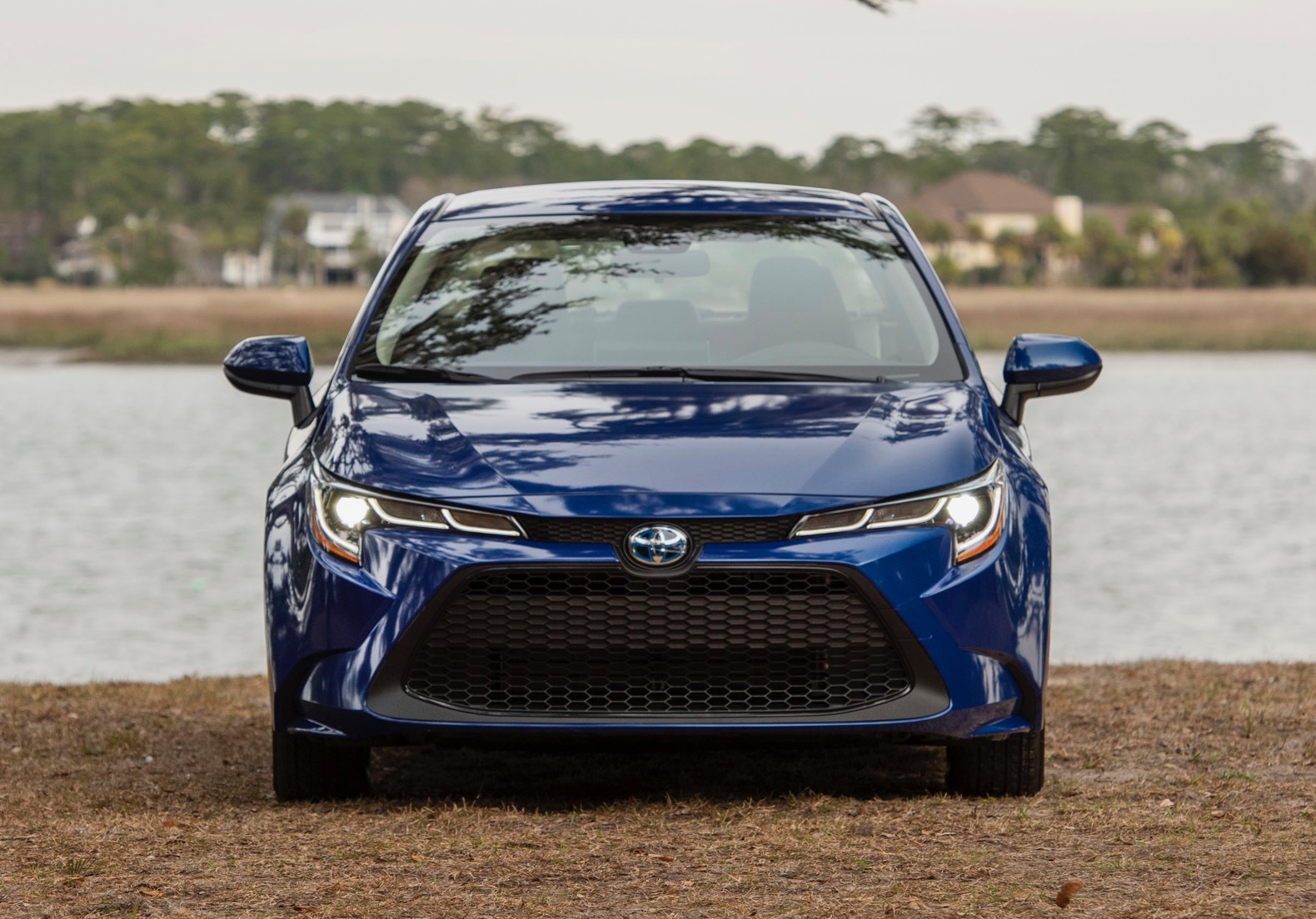 2020 Toyota Corolla Hybrid Review: A Good Prius Alternative | The